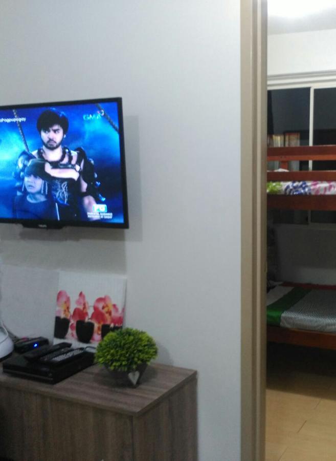 2 Bedroom Sorrento Oasis Pasig City Екстер'єр фото