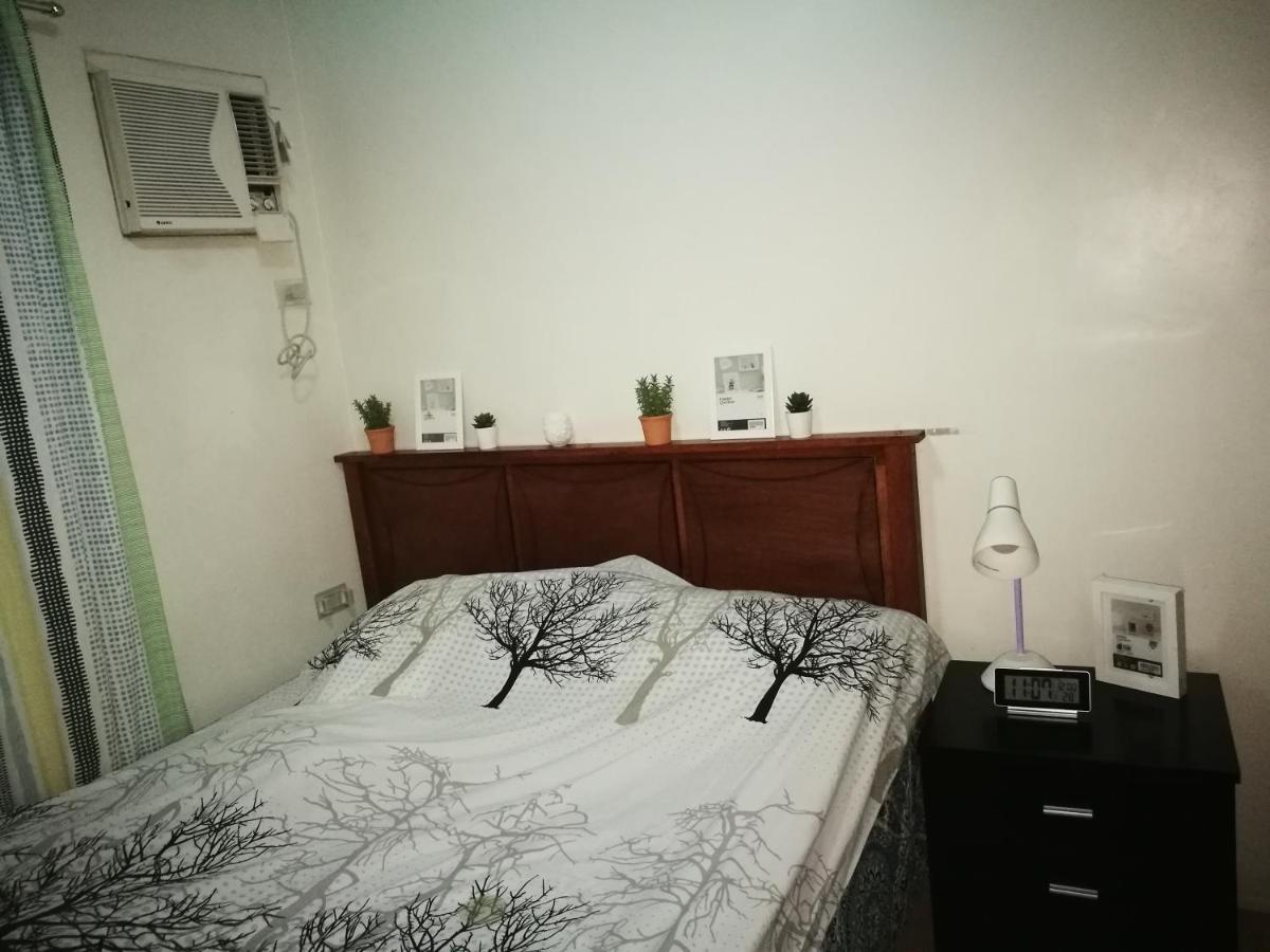 2 Bedroom Sorrento Oasis Pasig City Екстер'єр фото